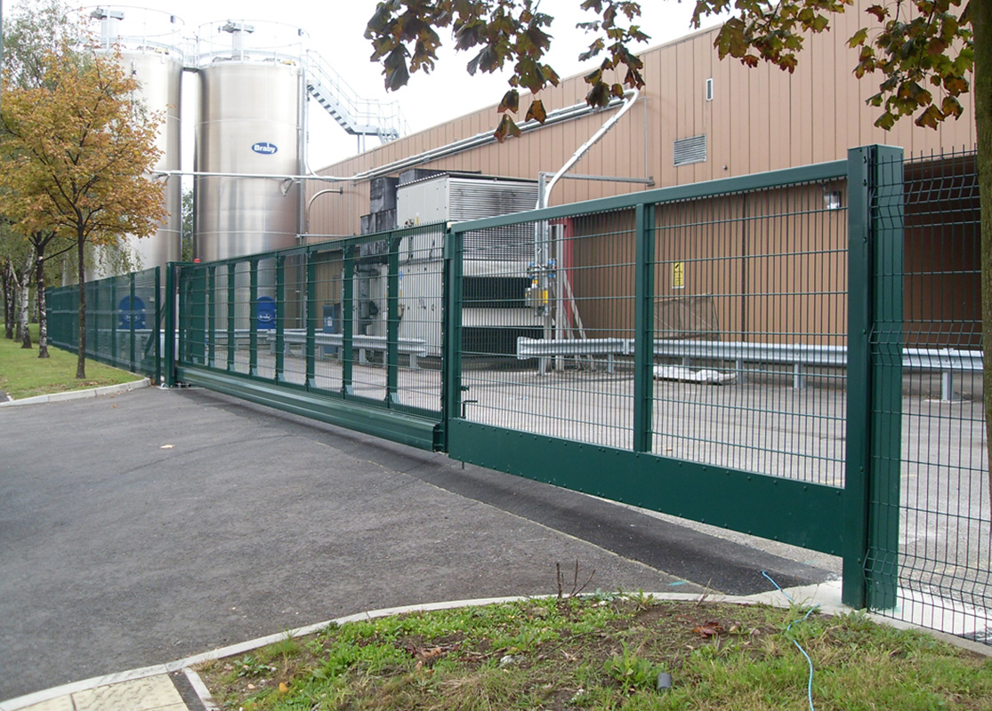 Automated Gates Urban Fencing